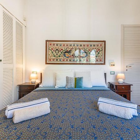 Guest House Villa Verde - Short Term Room Rentals Torre delle Stelle Exterior foto